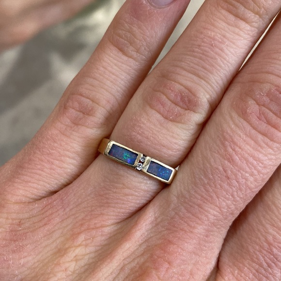 14k Solid Yellow Gold Australian Fire Opal and Diamond Ring Size 5.5 - Picture 1 of 8